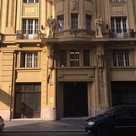 Castel View Будапешт