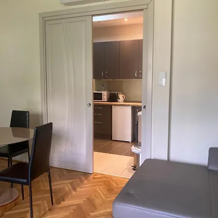 Castel View Apartment